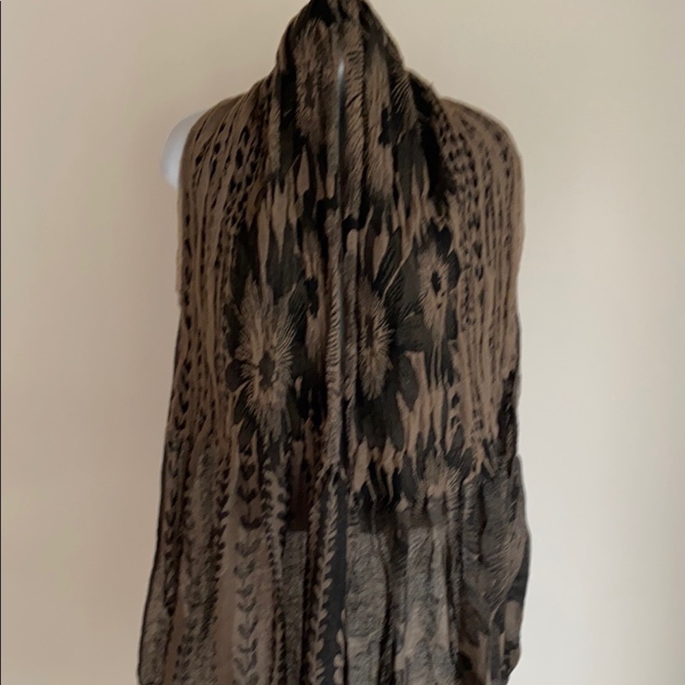 Scarf/wrap